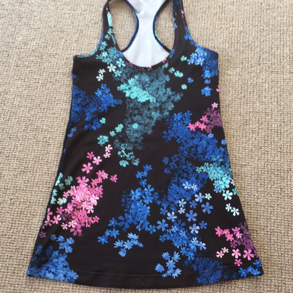 Lululemon tank top sz 6